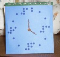 braille clock