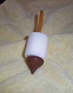 Marshmallow Chanukah Dreidels