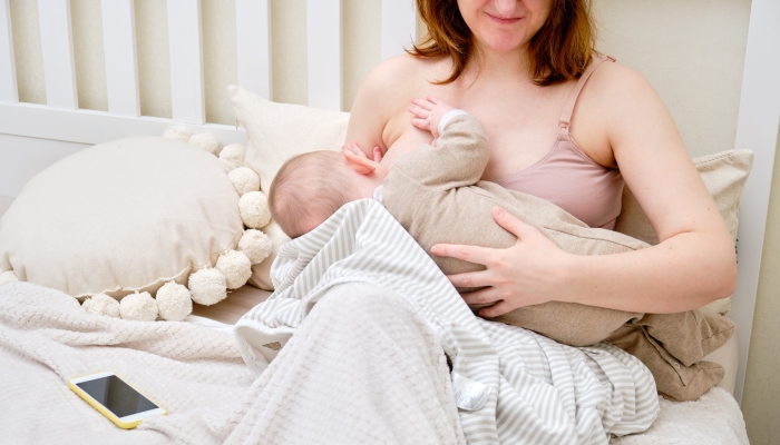 How to Make a Warm Compress for Breast Engorgement or Pain