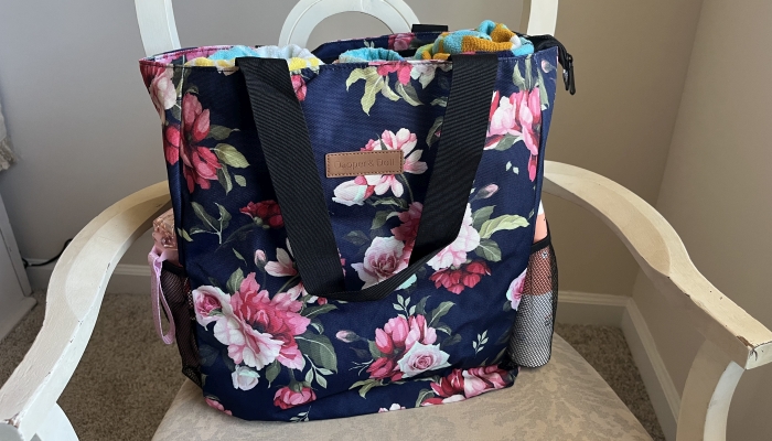 Best Beach Bags for Moms - List - Wandertooth Travel