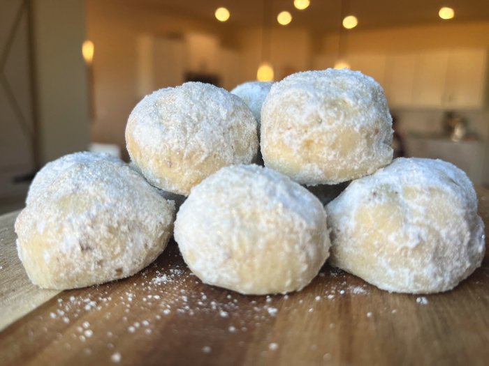 Sparkle Snowball Cookies